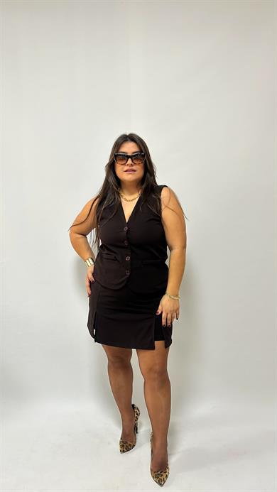 Acı Kahve Çift Yırtmaçlı Likralı Şort Etek