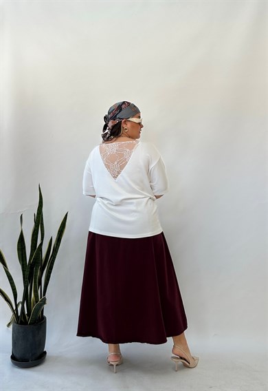 Beyaz Arka Dantelli Bluz 