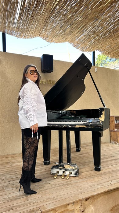 Beyaz Poplin Büzgülü Gömlek