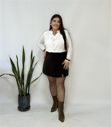 Beyaz Vatkalı Degaje Bluz