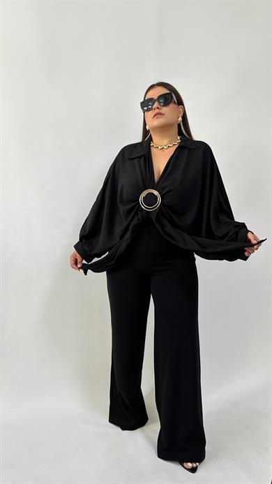 Gold Tokalı Siyah Bluz
