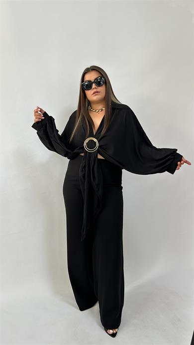 Gold Tokalı Siyah Bluz