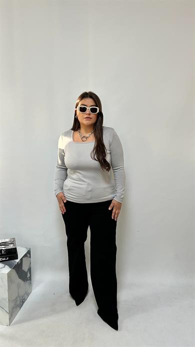 Gri Kare Yaka Modal Kumaş Bluz 