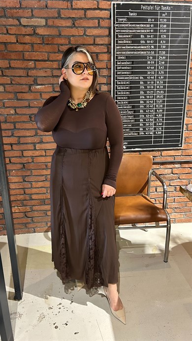 Kahve Dantel Dilimli Etek 