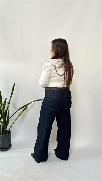 Kare Yaka Modal Kumaş Bluz 