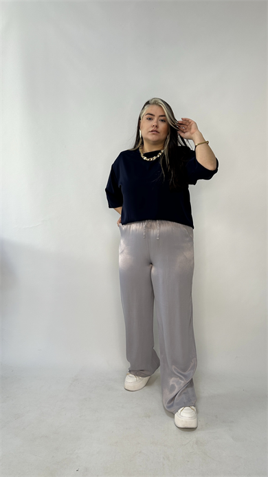 Lacivert Vatkalı Bluz