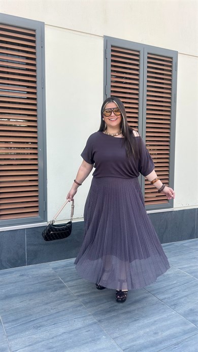 Puantiyeli İkili Elbise