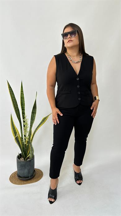 Sihirli Yelekli Dar Paça Pantolon Takım - 2002