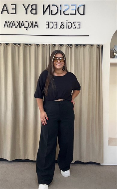 Siyah Dantel Detaylı Bluz
