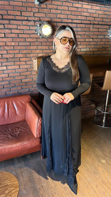 Siyah Dantel Dilimli Etek 