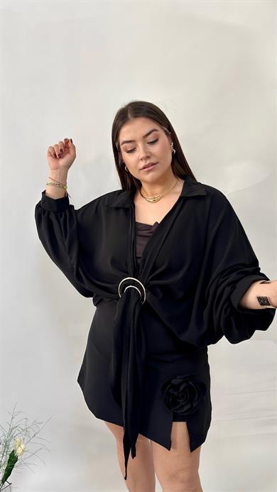 Siyah Gold Toka Detaylı Bluz 