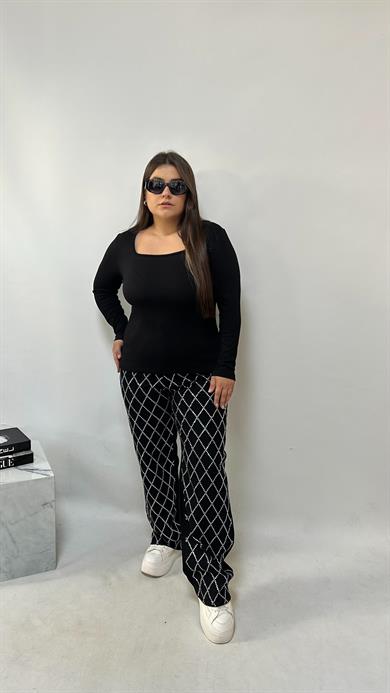 Siyah Kare Yaka Modal Kumaş Bluz 