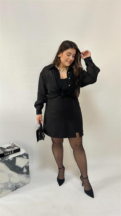 Siyah Yırtmaçlı Şort Etek