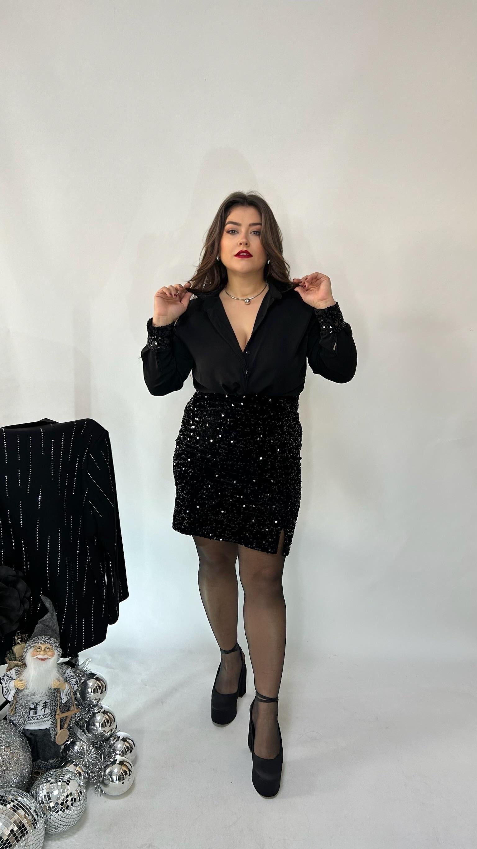 Manşet ve Yaka Pul Payet Gömlek