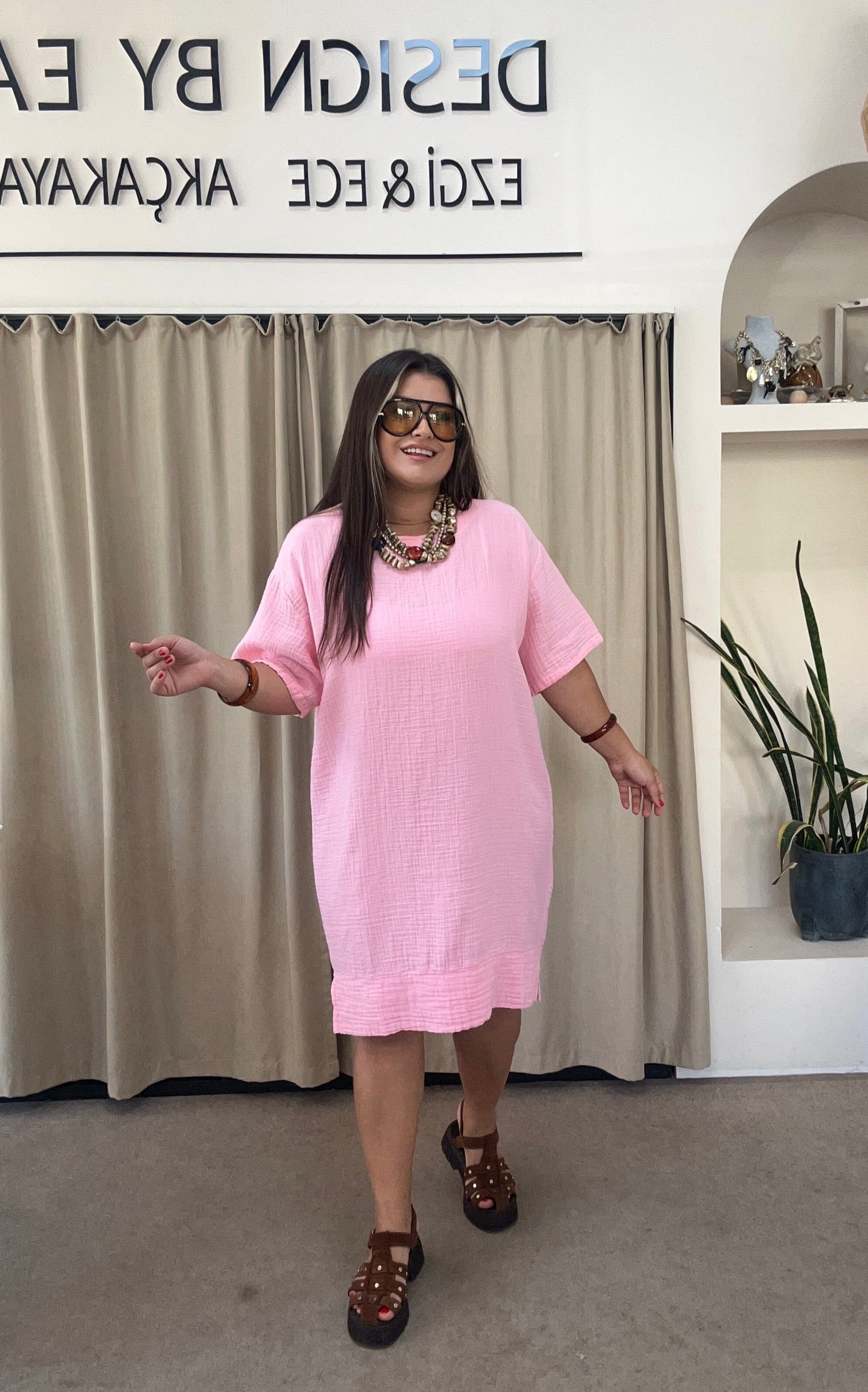YB26760- Pembe Rengi Müslin Yarım Kol Elbise