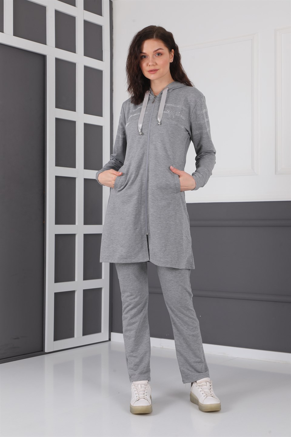 49020351870 - Bayan Taş Detaylı Fermuarlı Kapüşonlu Tesettür Eşofman Takımı -westbound