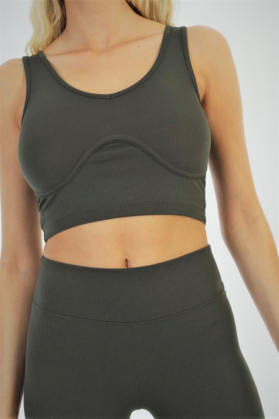 Aff-Fit-009 - Fitilli Spor Toparlayıcı Crop Bustiyer - Haki -westbound