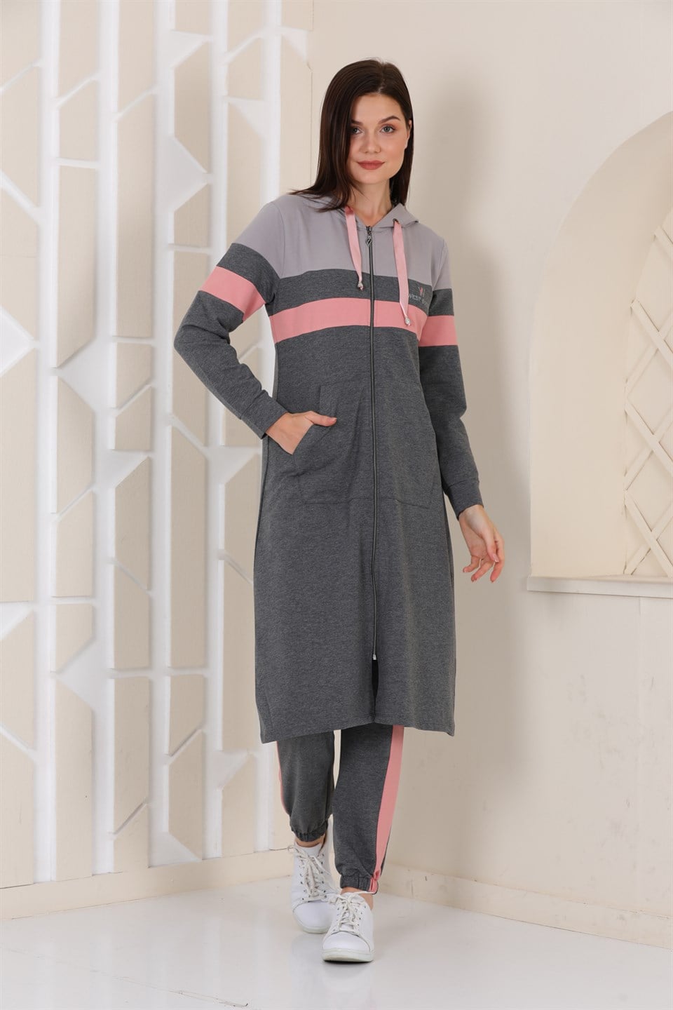 4905321078 - Bayan Nakışlı Fermuarlı Kapüşonlu Tesettür Eşofman Takımı -westbound