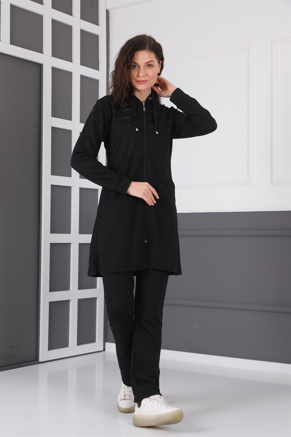 56084006102 - Bayan Taş Detaylı Fermuarlı Kapüşonlu Tesettür Eşofman Takımı -westbound