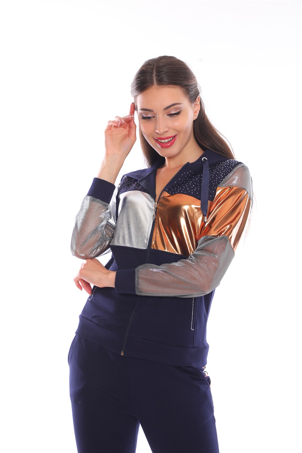 601280341 - Bayan Taş Varak Ve Tül Kumaş Detaylı Kapüşonlu Eşofman Takım -westbound