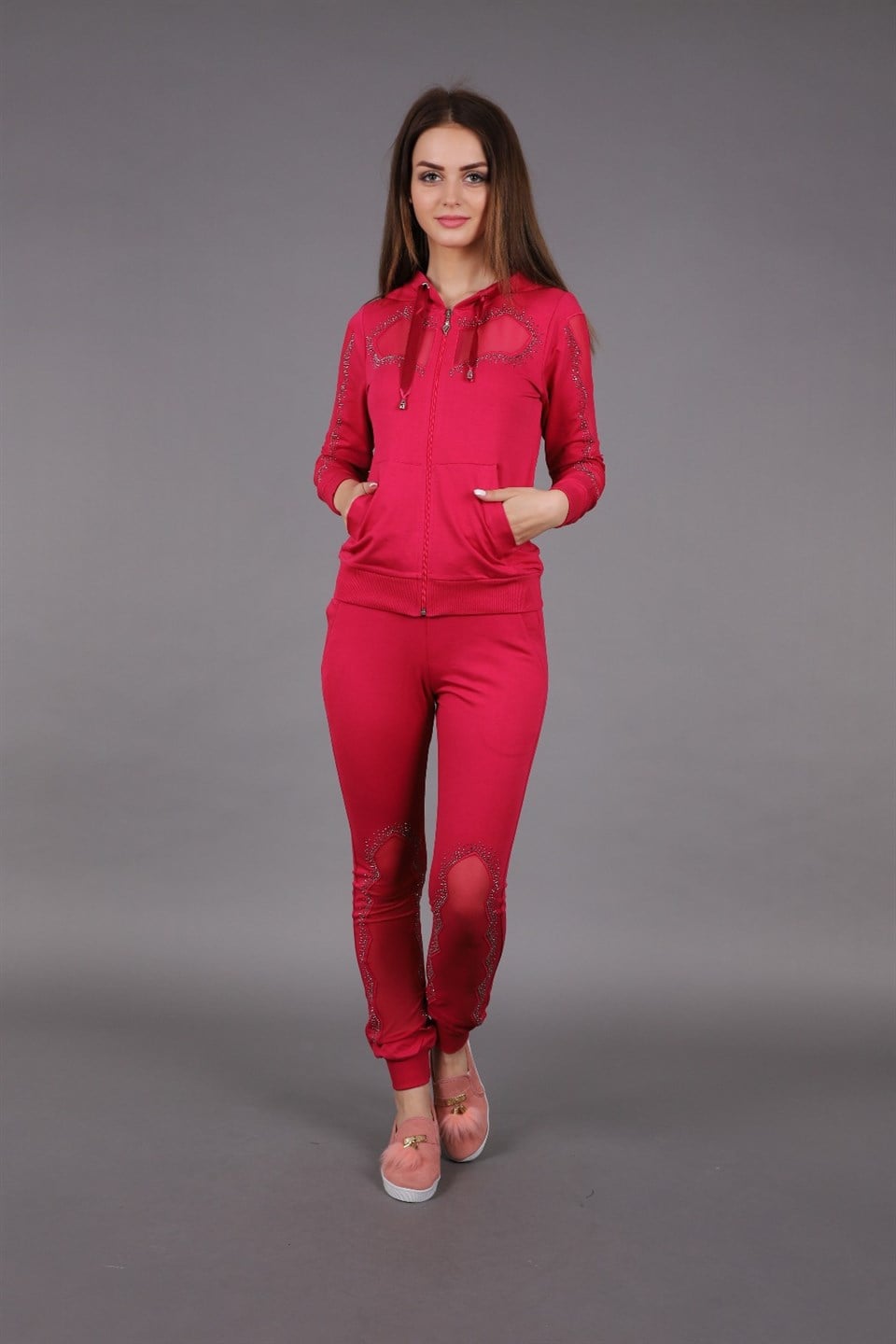 902056105 - Bayan Tül ve Taş Detaylı Kapüşonlu Fermuarlı Gri Eşofman Takım -westbound