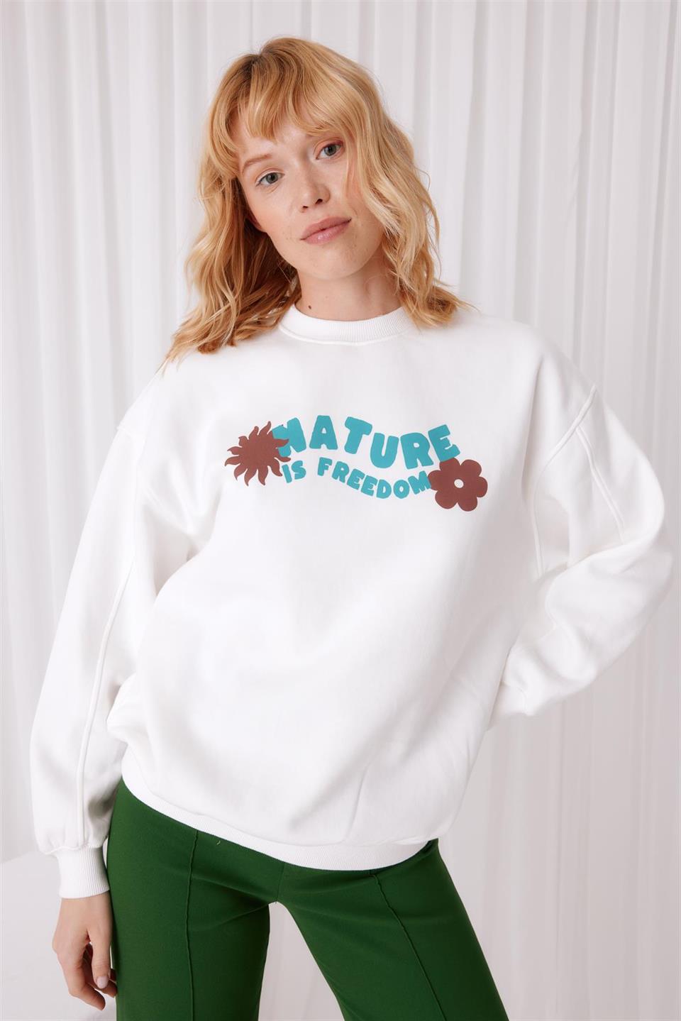 Ekru Renk Baskılı Oversize Sweatshirt