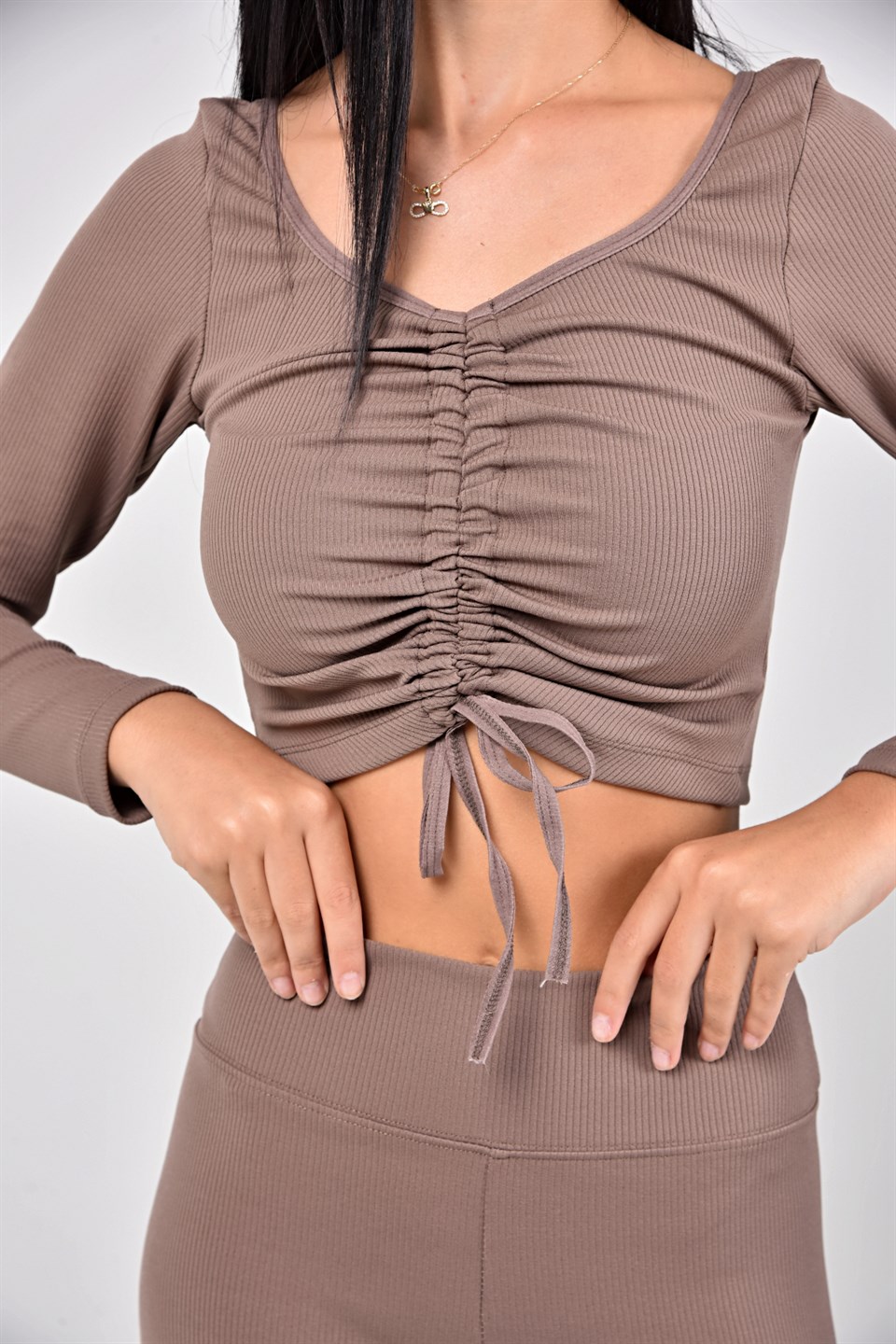Aff-Fit-030 - İpli Büzgülü Crop Bustiyer - Vizon -westbound
