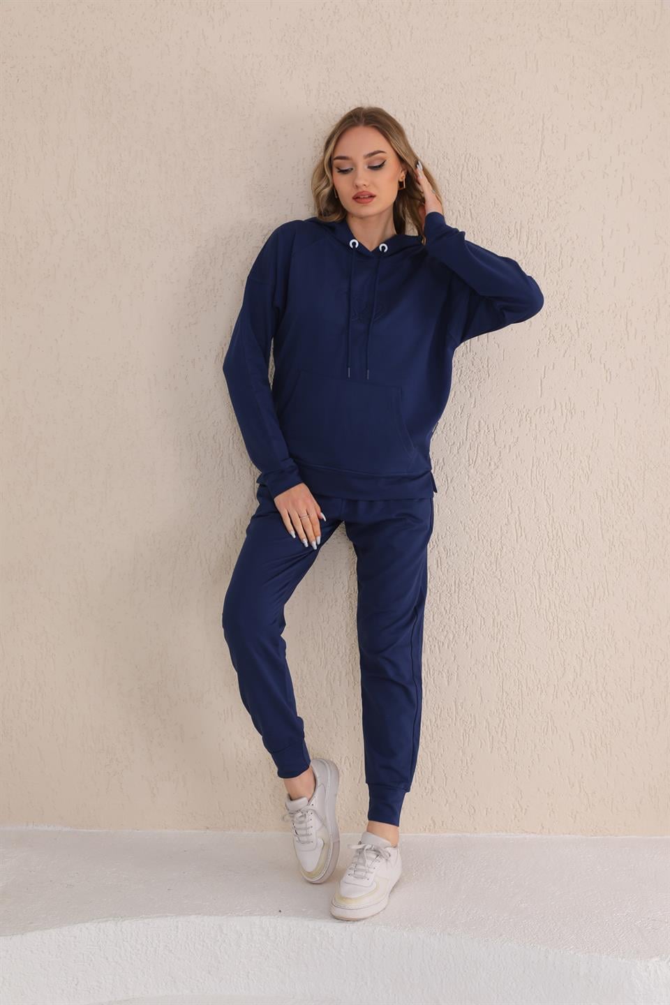 SS-1006-2 - Kabartma Kalp Desenli Günlük  Sweat Jogger Kadın Spor Takım Lacivert -westbound