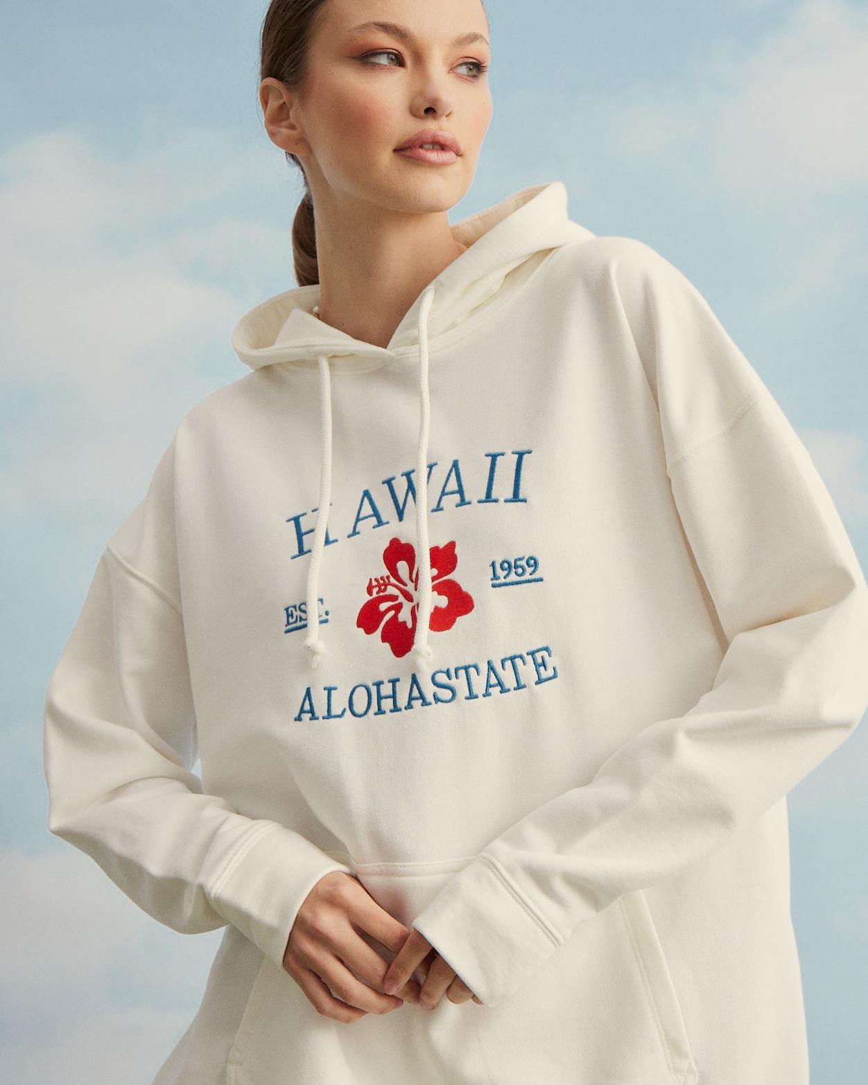 Kadın Ekru Renk Baskılı Kapüşonlu Oversize Sweatshirt