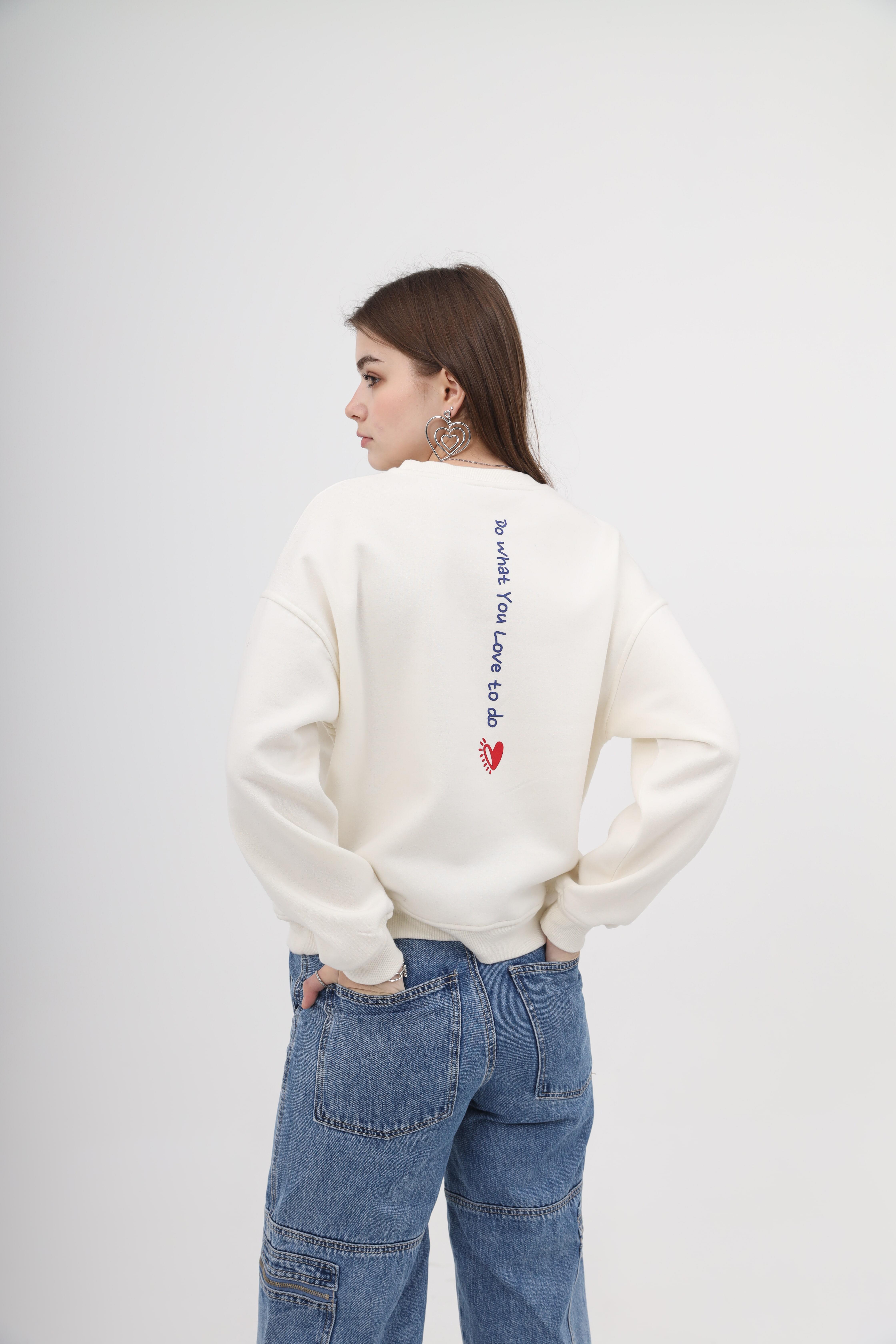 Kadın Ekru Renk Sırtı Baskılı Oversize Sweatshirt