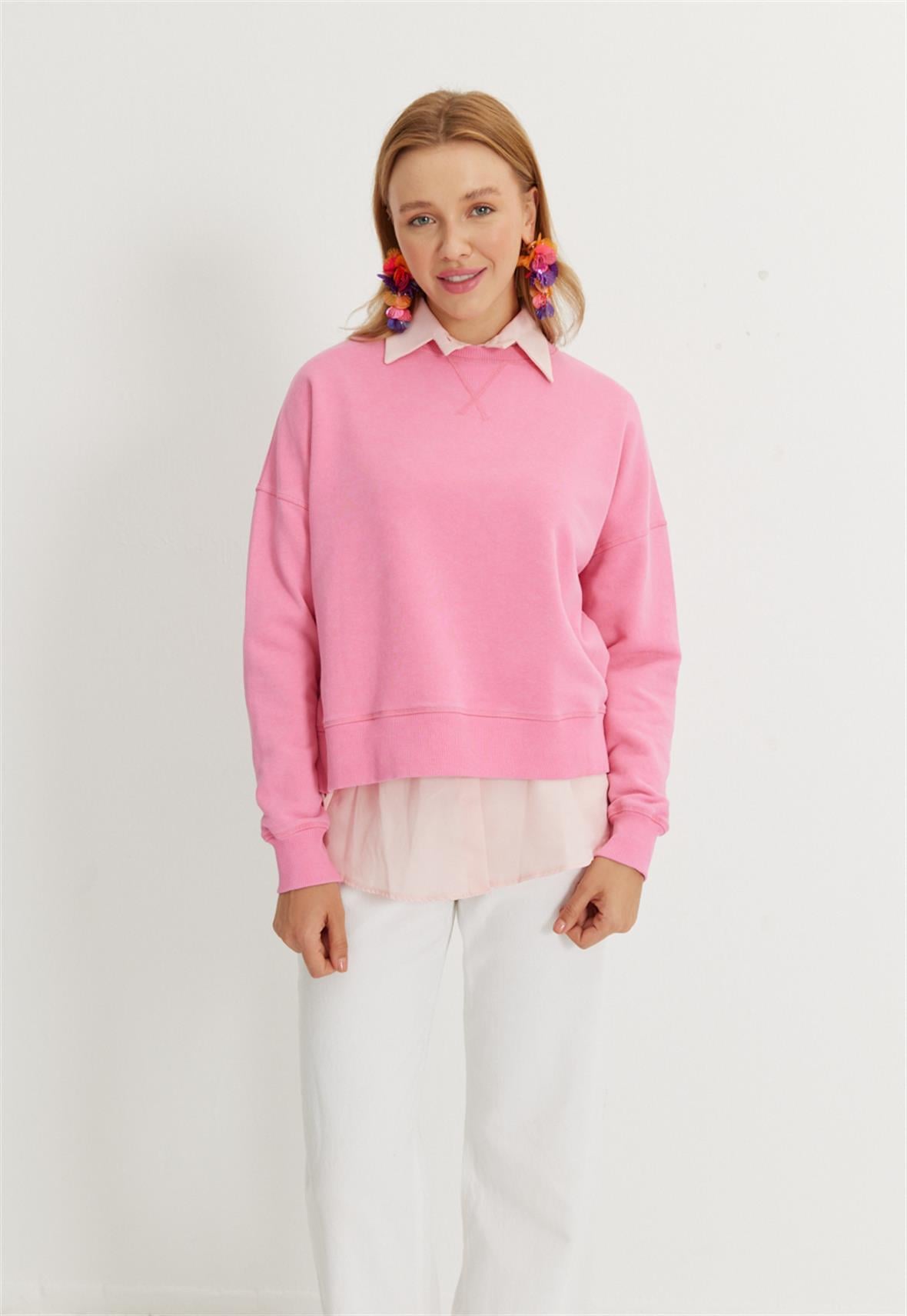 Kadın V Detaylı Efektli Pembe Renk Kısa Sweatshirt