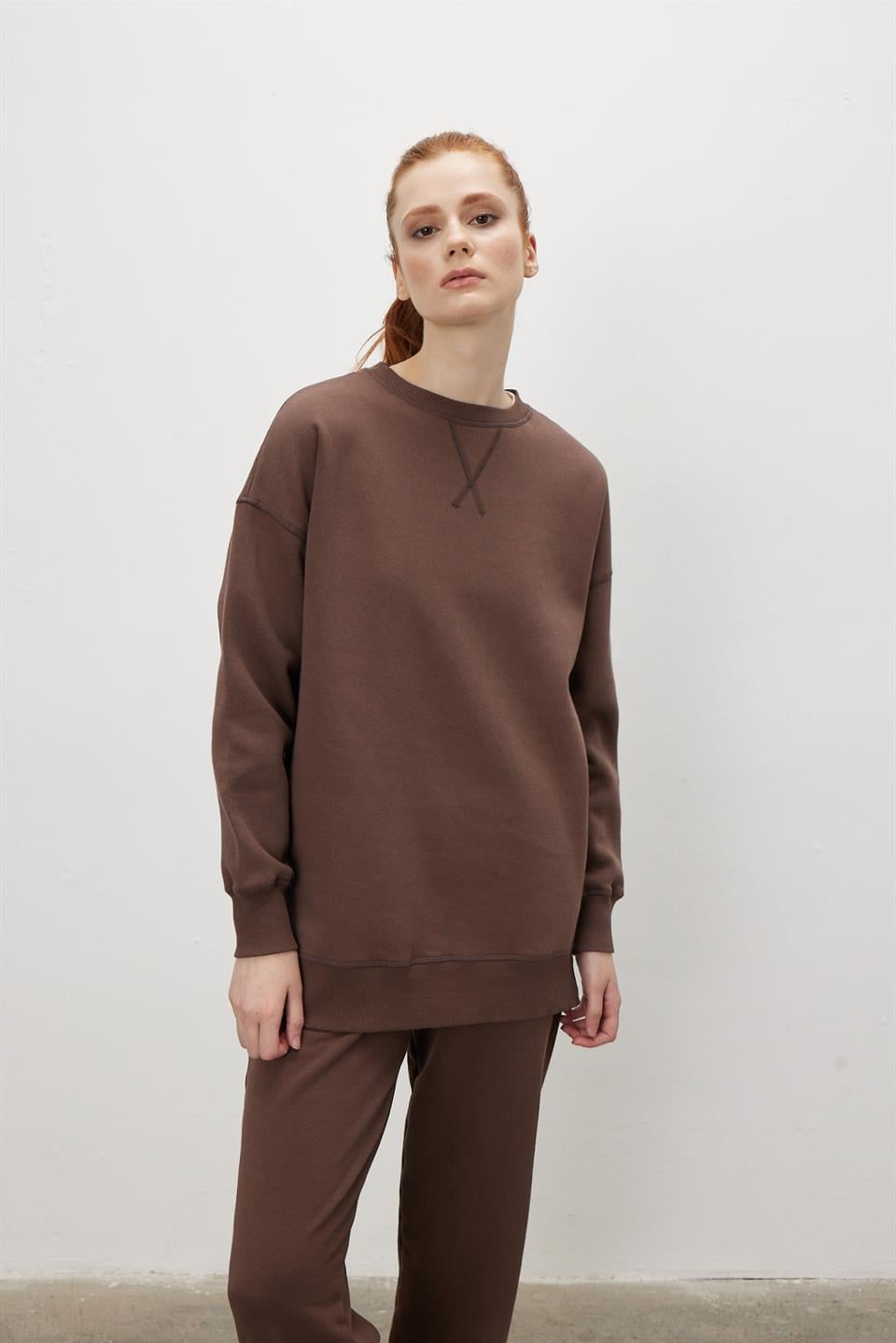 BF027 - Kadın V Detaylı Sweatshirt -TUBİA