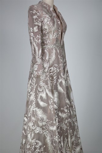 05-722 Hakim Yaka Komple İşlemeli Abiye - Vizon