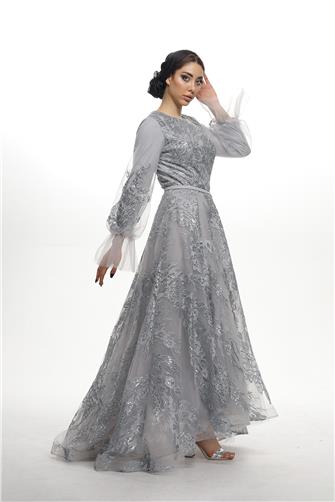 05-745 İşlemeli Tül Arkası Uzun Önü Kısa Abiye - Gri