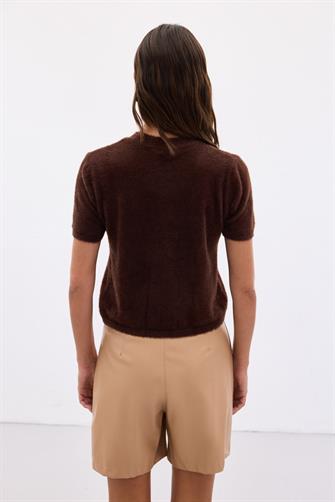 1363 Sakallı Kısa Kol Triko - Kahverengi