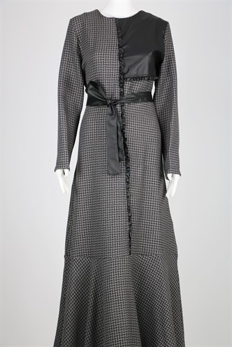 2620 Karyağdı Desenli Deri Detaylı Elbise - Füme