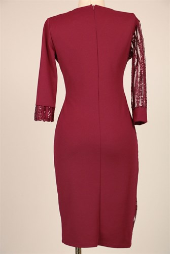 38630 Tek Tarafı Pullu Kol Ucu Manşetli Elbise - Bordo