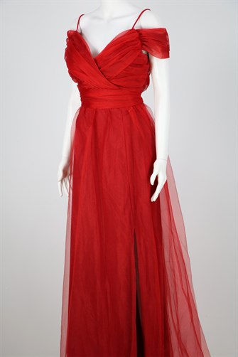 38748-5 Büzgülü Tül Etek Askılı Uzun Elbise - Kırmızı