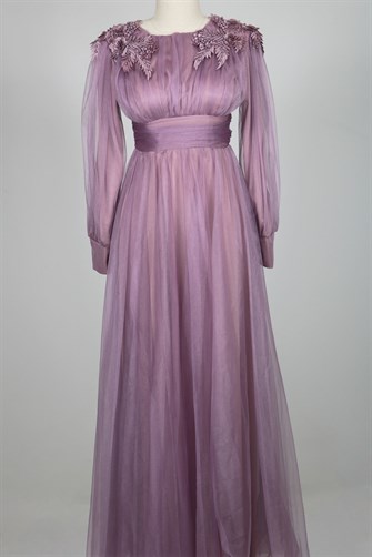 38819 Omuzlar Çiçekli Uzun Tül Elbise