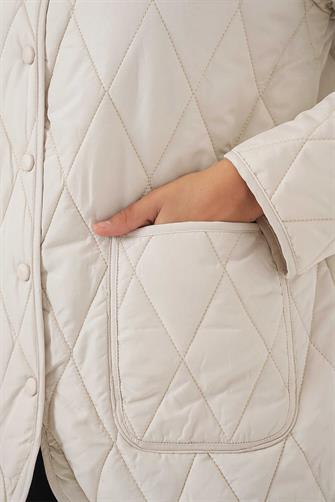 5224 Kapitone Oversize Mont - Ekru