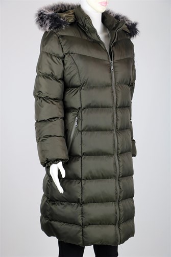 7459 Kapişonlu Tüylü Şişme Mont