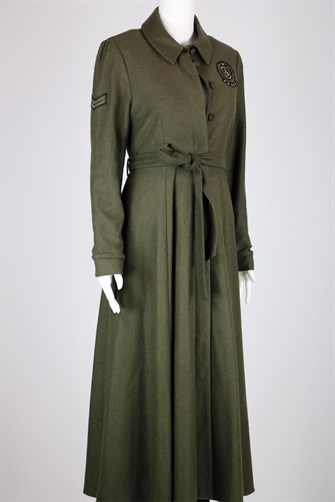 Gizli Düğmeli Keçe Kap