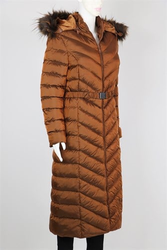 Kapişonlu Şişme Mont