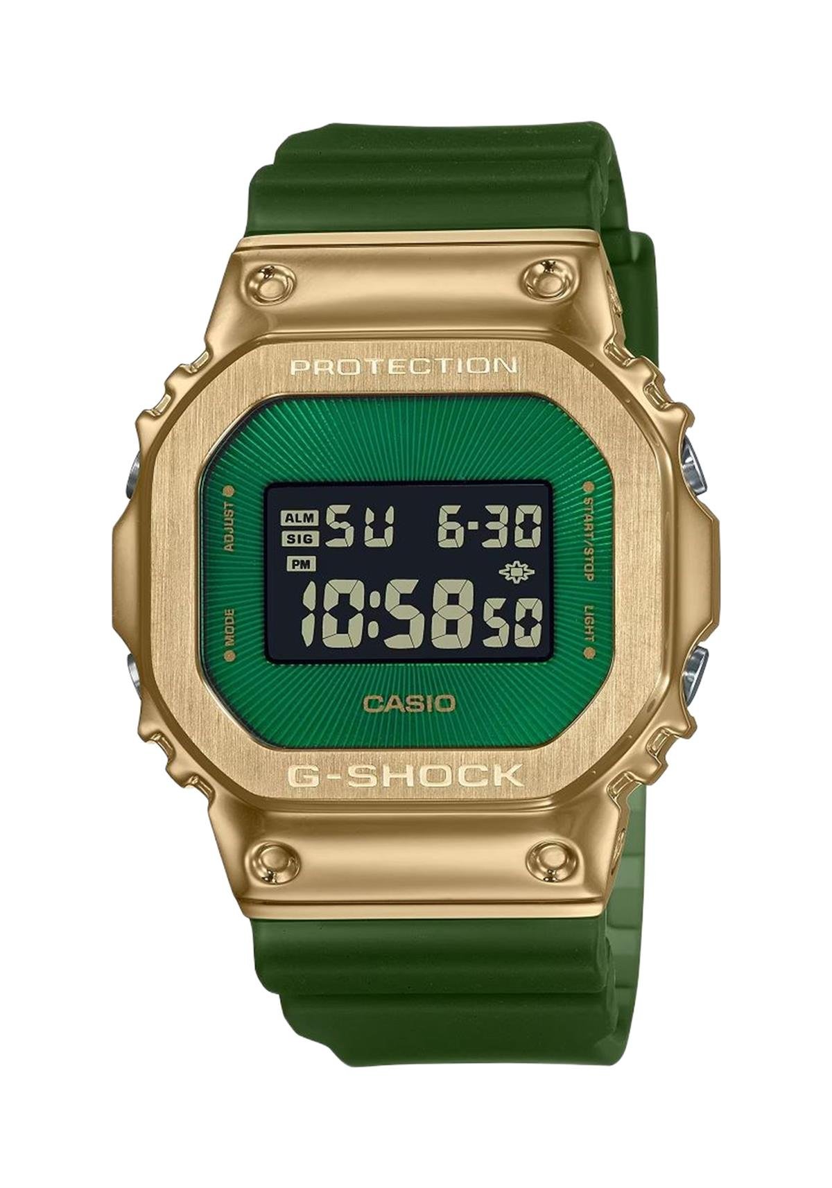 CASIO GM-5600CL-3DR ERKEK KOL SAATİ