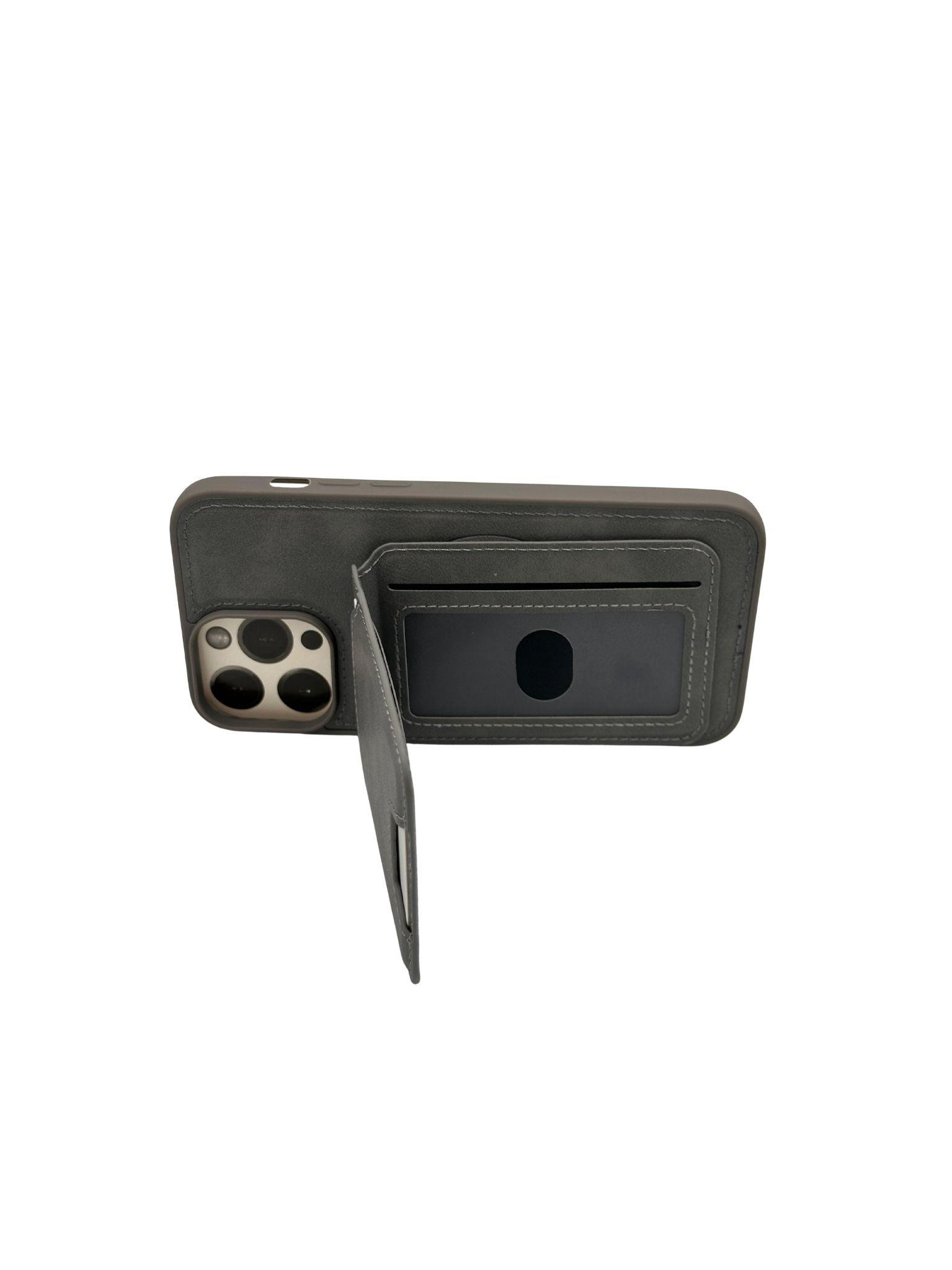 Capella Case MageSafe Kılıf iPhone 15 Kılıf