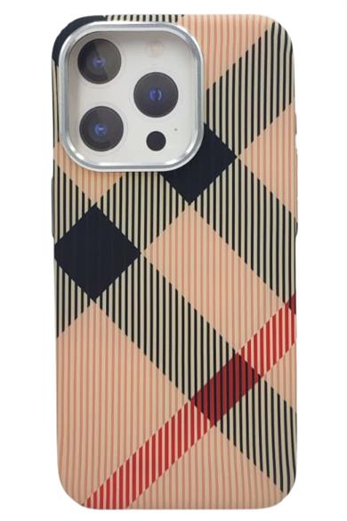 iPhone 15 Pro Karbon Kılıf