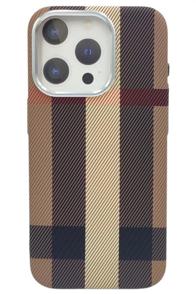 iPhone 15 Pro Karbon Kılıf