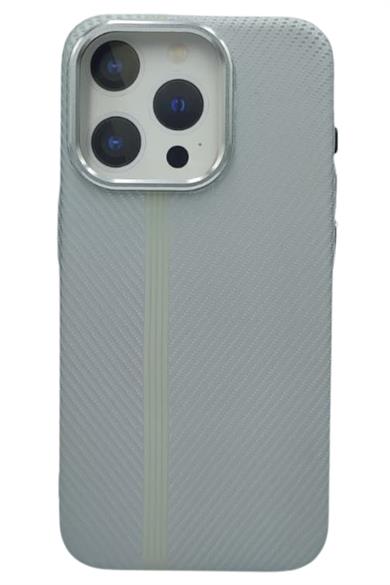 iPhone 15 Pro Karbon Kılıf