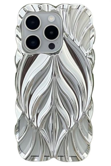 Yaprak  iPhone 15 Pro Kılıf