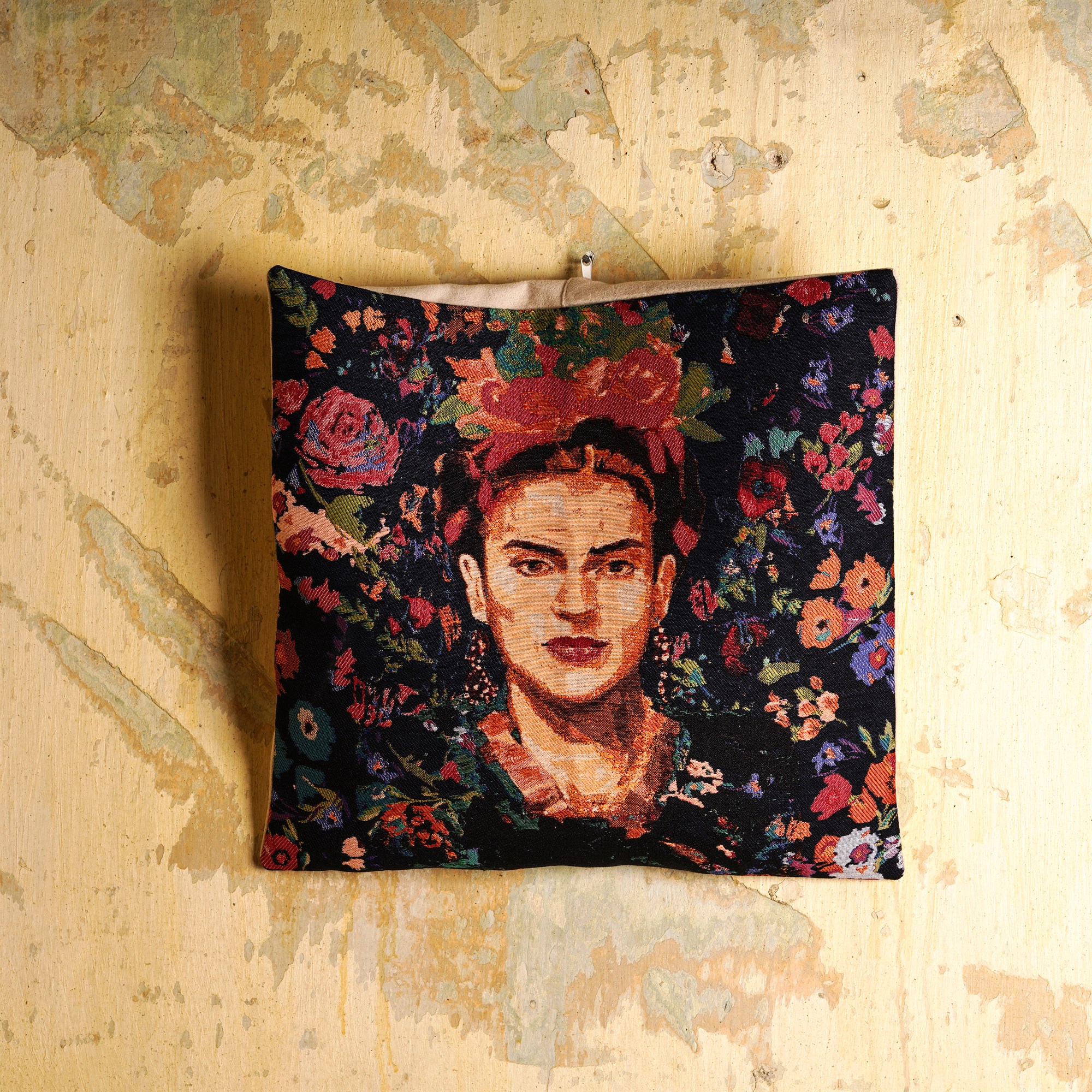 Goblen Dokuma Frida Kahlo Desenli Yastık Kılıfı | Galatelier